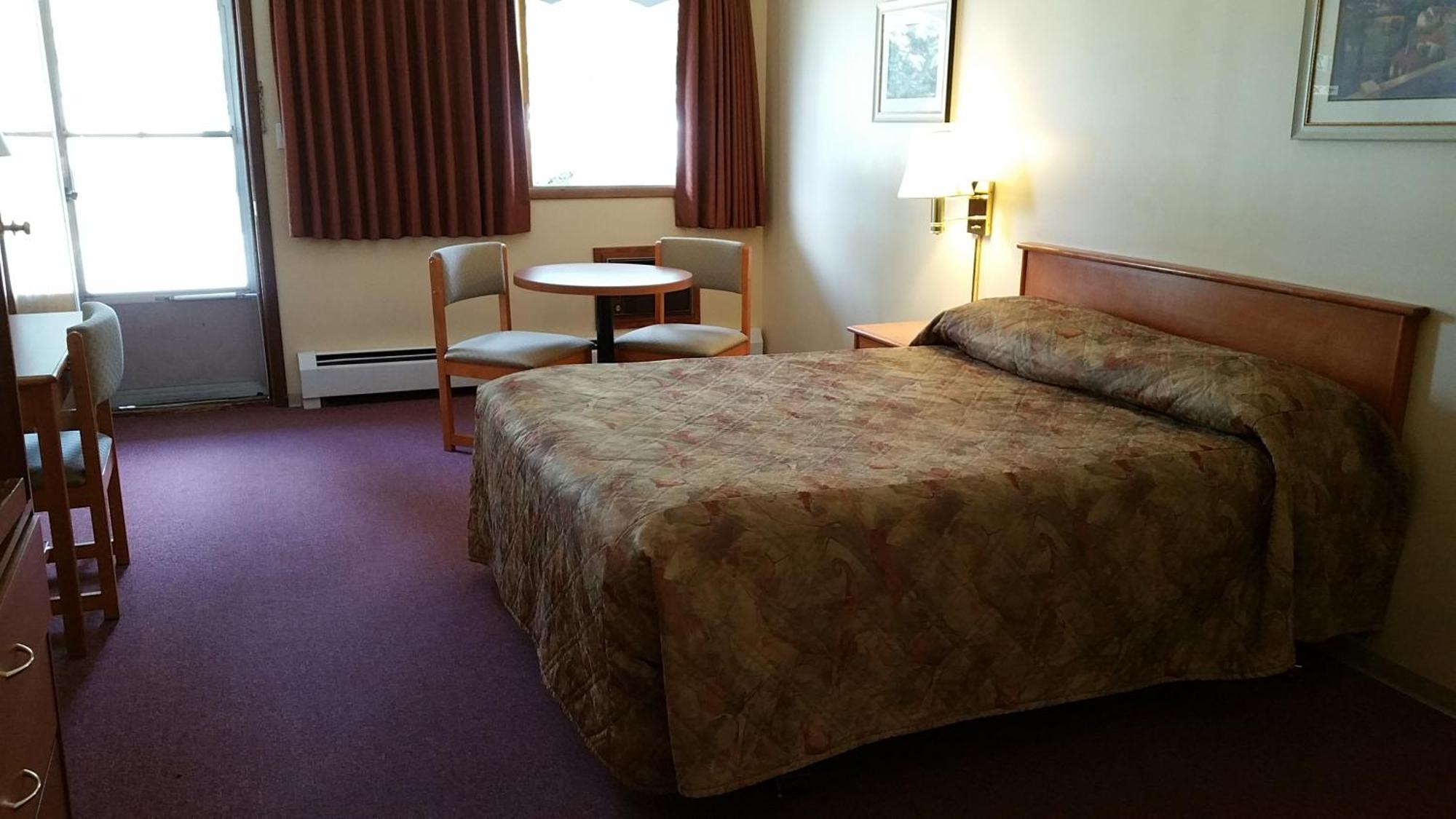 فالماونت Yellowhead Motel المظهر الخارجي الصورة